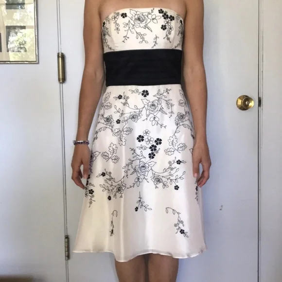 White House Black Market | Dresses | White House Black Market Formal Dress  | Poshmark
